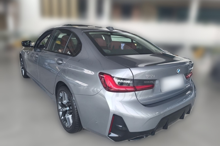 BMW 3 Series 2024 car image #5