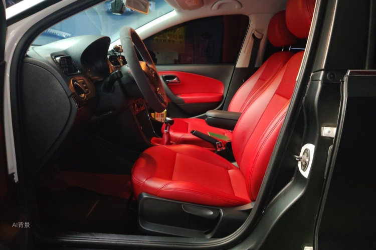 Volkswagen Polo 2018 car image #17