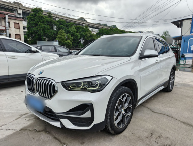 BMW X1 2021 BMW X1 2021 car image