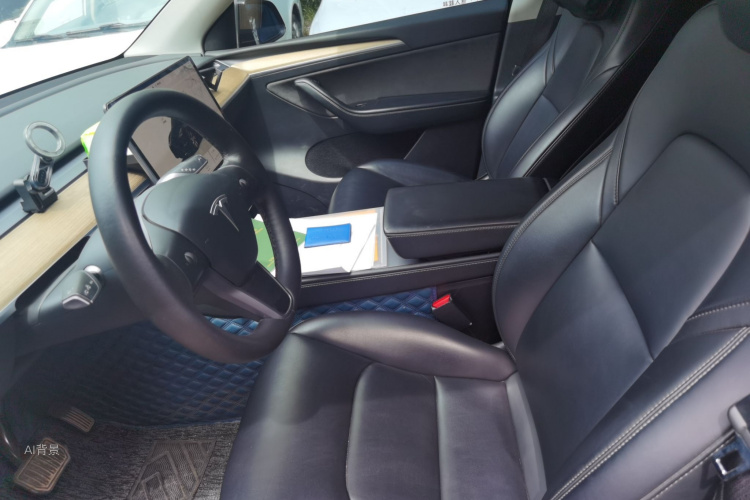 Tesla Model Y 2022 #18 Tesla Model Y 2022 car image #18