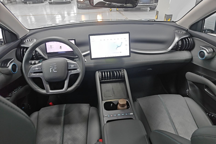 BYD Yuan Plus 2025 #10 BYD Yuan Plus 2025 car image #10