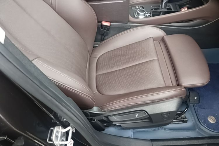 BMW X1 2021 car image #24