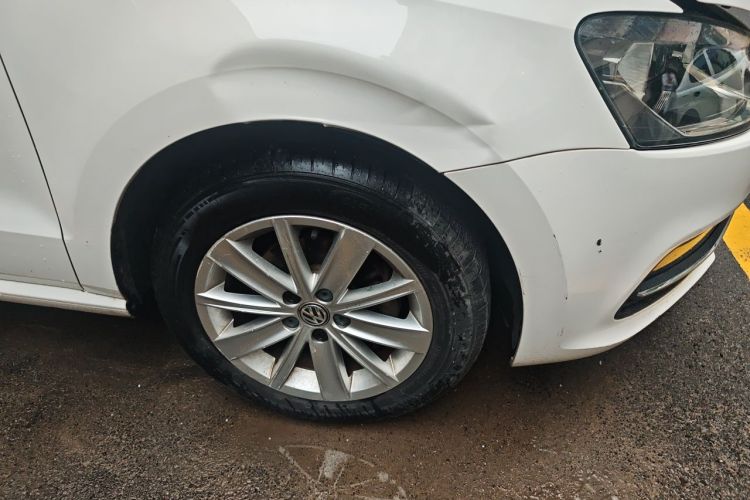 Volkswagen Polo 2015 #3 Volkswagen Polo 2015 car image #3