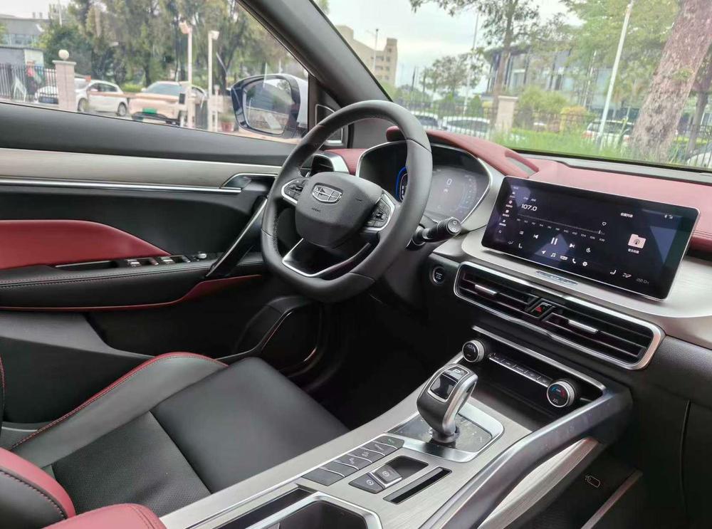 GEELY Coolray 2019 #15 GEELY Coolray 2019 صورة سيارة #15