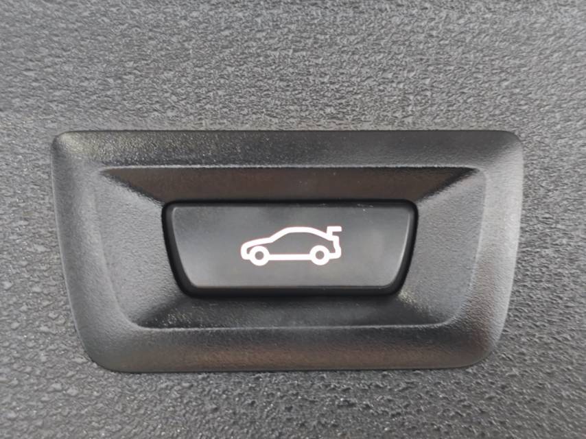 BMW X1 2021 car image #11