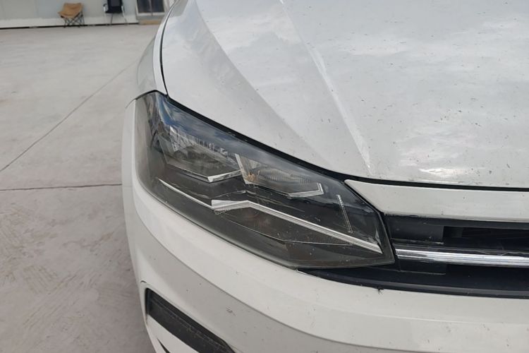 Volkswagen Polo 2020 car image #8