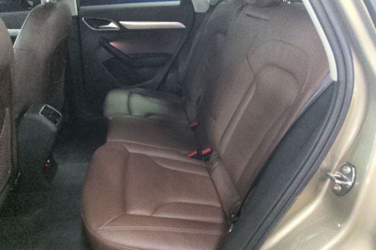 Audi Q3 2017 image de voiture #17