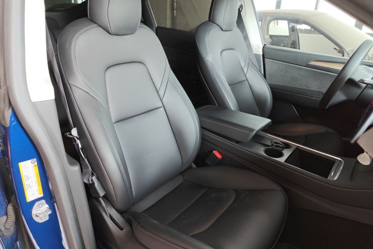 Tesla Model Y 2022 #24 Tesla Model Y 2022 car image #24