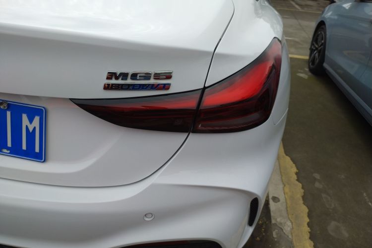 MG 5 2026 imagen de coche #8