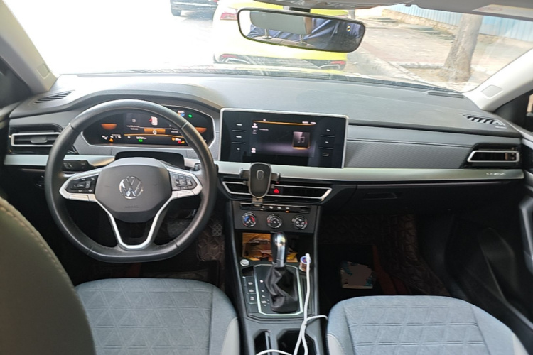 Volkswagen Lavida 2023 car image #10