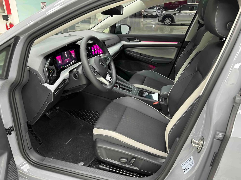 Volkswagen Golf 2022 #24 Volkswagen Golf 2022 car image #24
