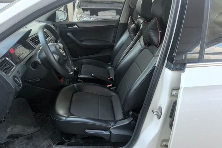 Volkswagen Santana 2016 car image #15