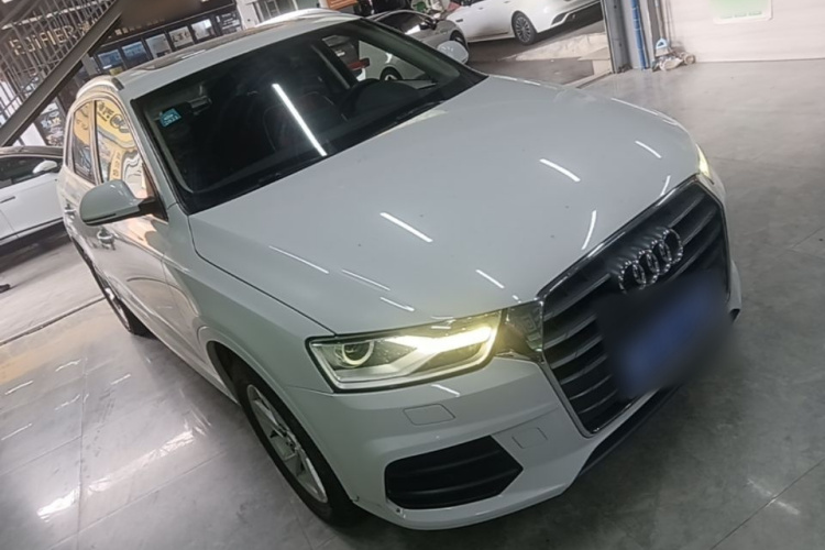 Audi Q3 2017 #4 Audi Q3 2017 car image #4