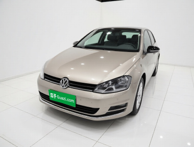 Volkswagen Golf 2017 car image 