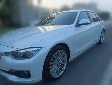 BMW 3 Series 2017 car image 