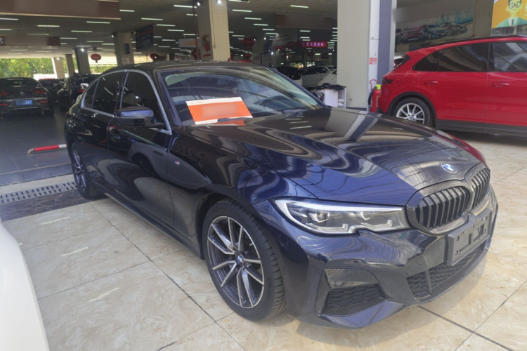 BMW 3 Series 2020 #4 BMW 3 Series 2020 car image #4