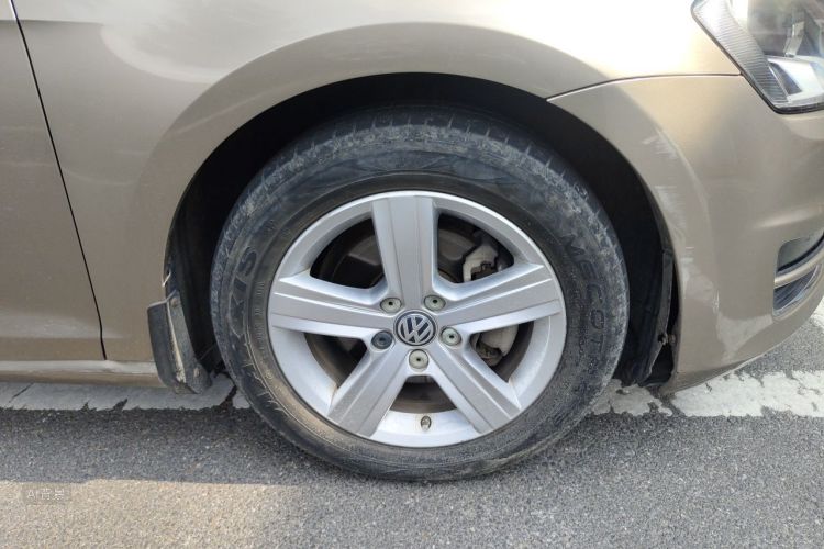 Volkswagen Golf 2015 immagine di auto #9