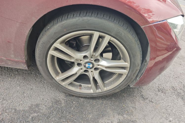 BMW 3 Series 2018 #9 BMW 3 Series 2018 immagine di auto #9