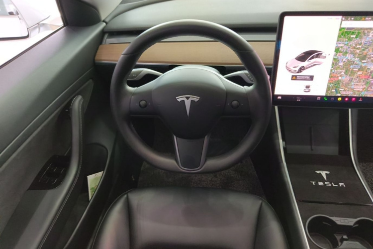 Tesla Model 3 2020 #11 Tesla Model 3 2020 car image #11