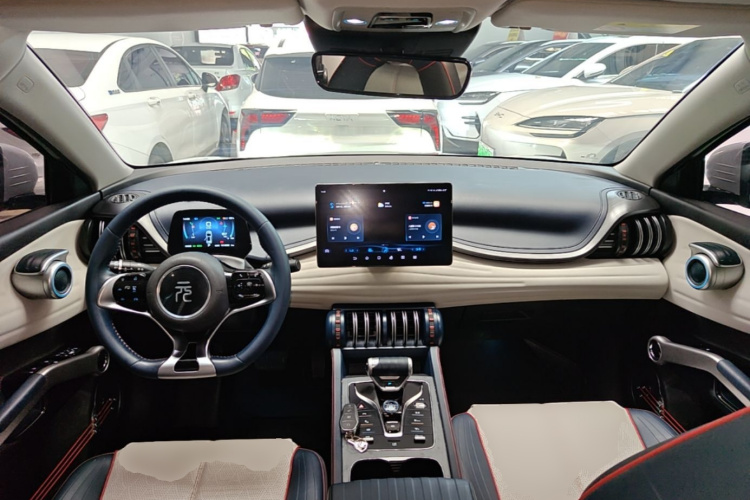 BYD Yuan Plus 2023 immagine di auto #10