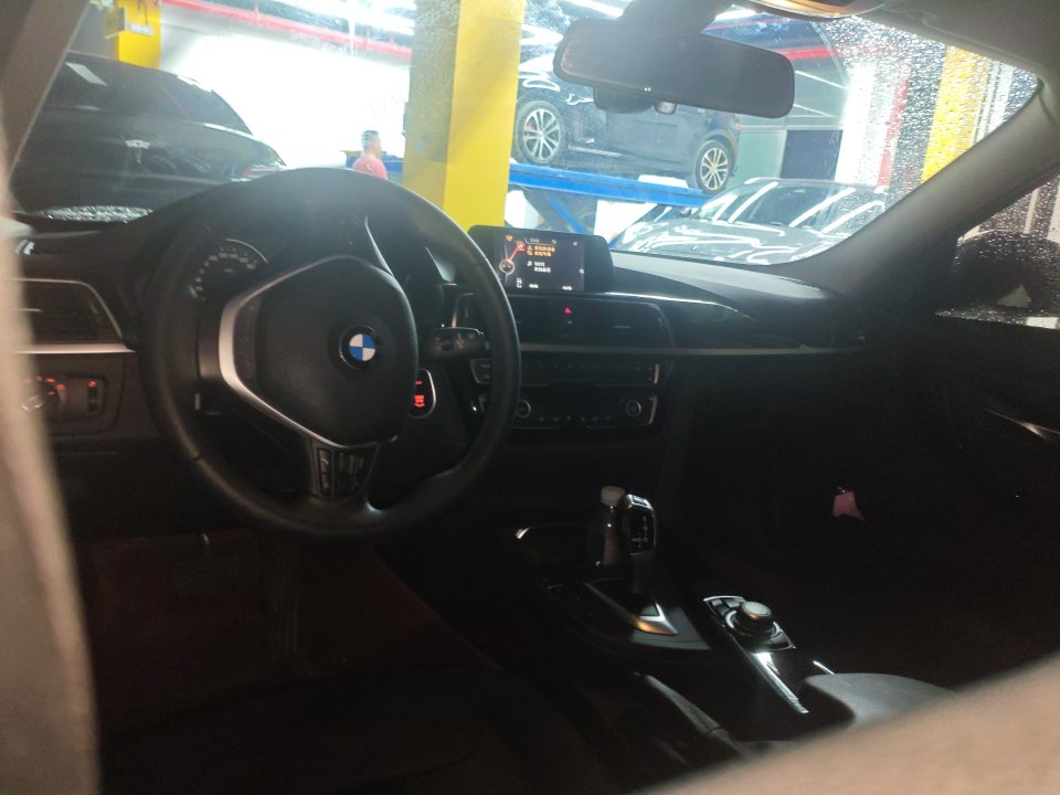 BMW 3 Series 2016 #4 BMW 3 Series 2016 car image #4