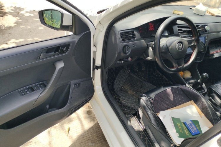 Volkswagen Santana 2019 car image #9