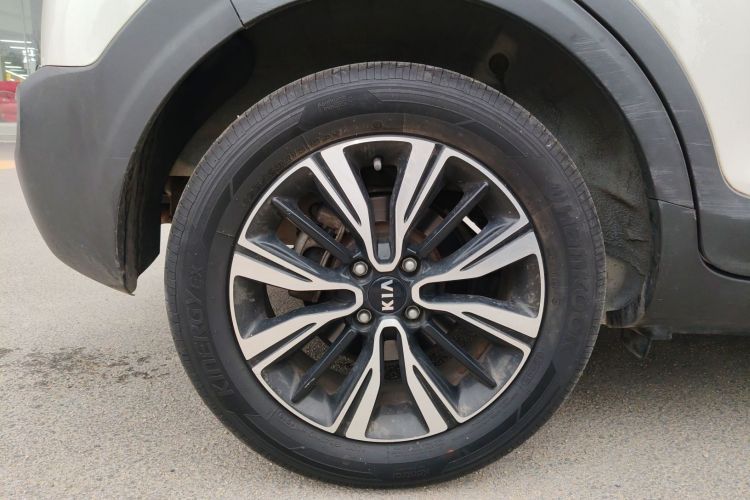 起亚 奕跑 2019 汽车图片 #10