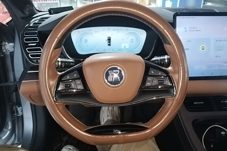 BYD Han 2022 car image #11
