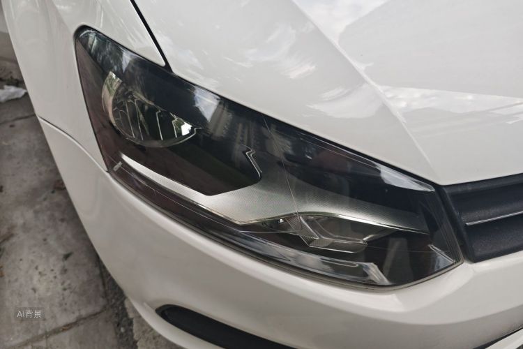 Volkswagen Polo 2018 car image #8