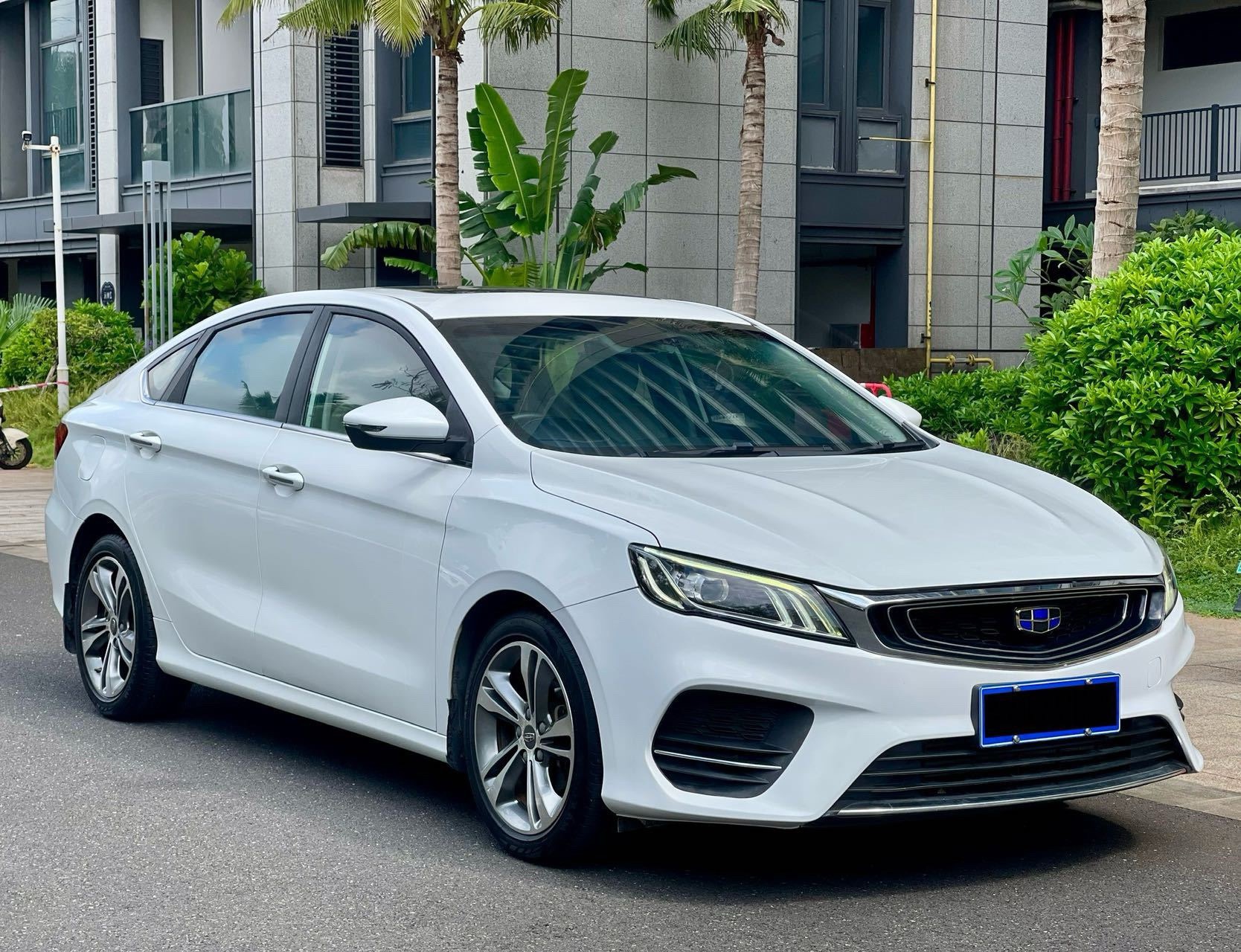 GEELY Binray 2021 صورة سيارة #3