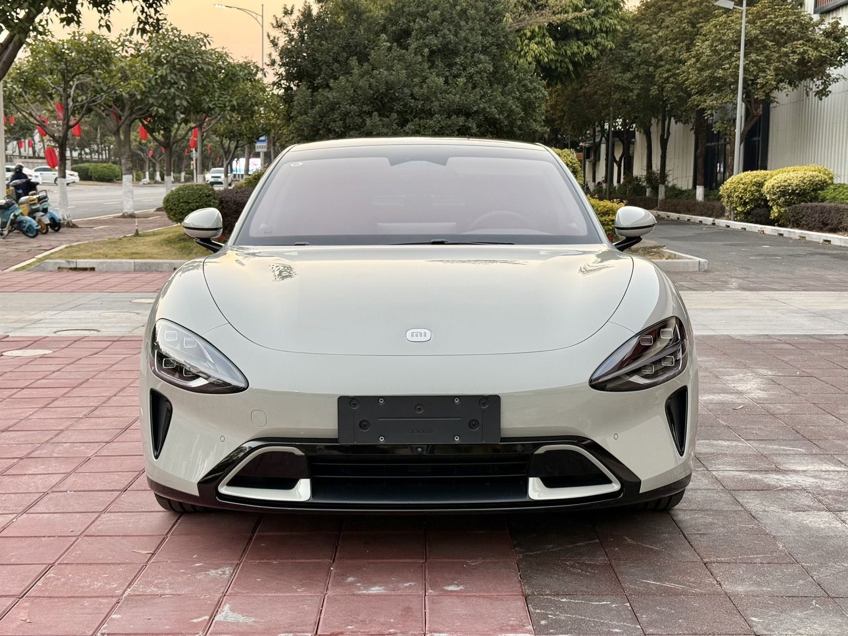 小米汽车 小米SU7 2025 汽车图片 #2