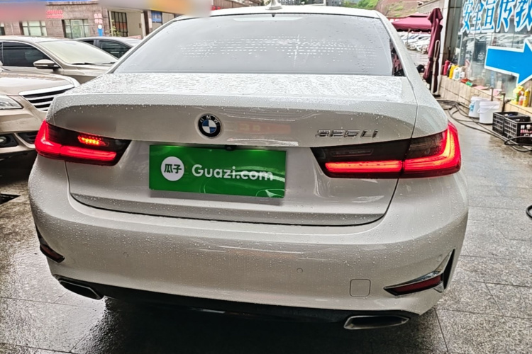 BMW 3 Series 2019 #6 BMW 3 Series 2019 car image #6