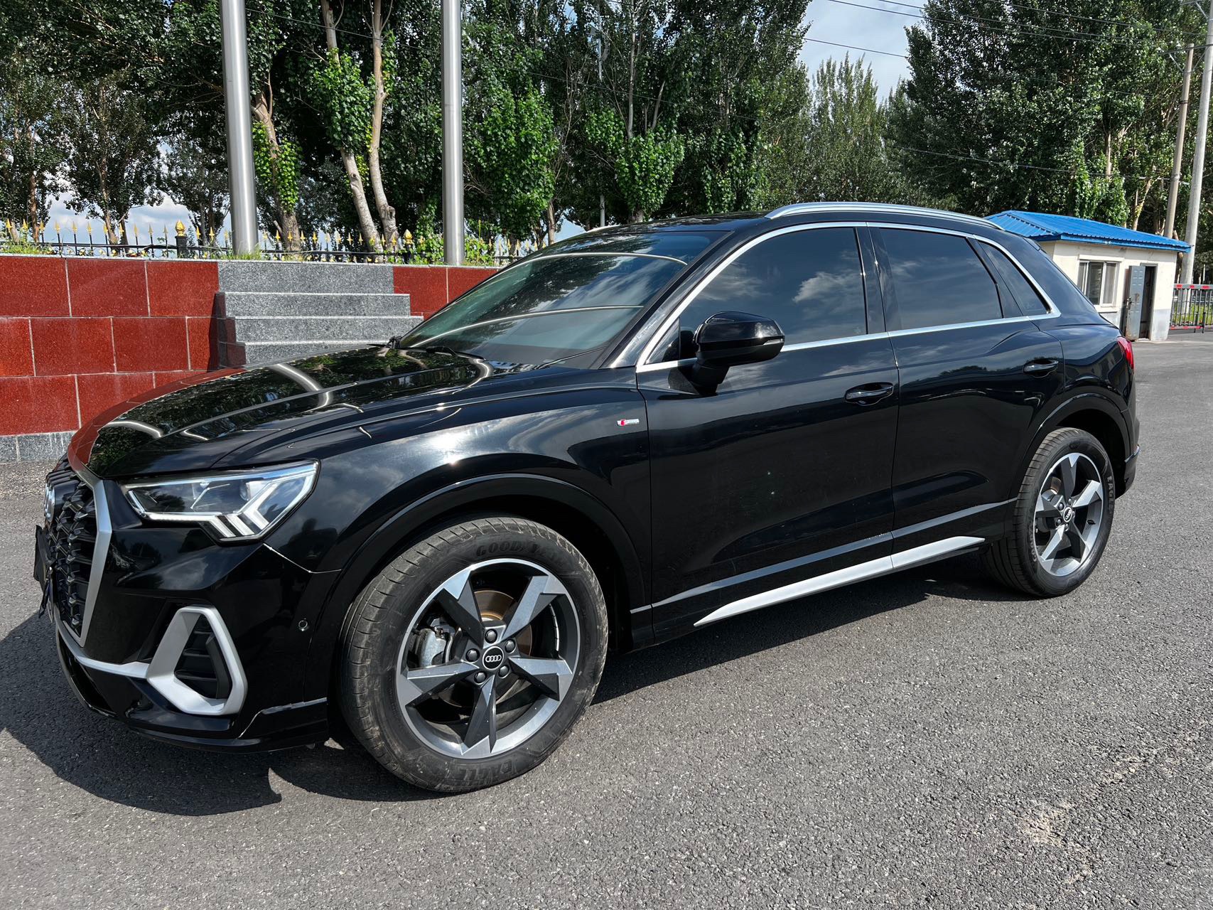 2022 immagine di auto 