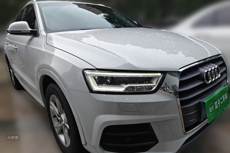Audi Q3 2018 car image #4