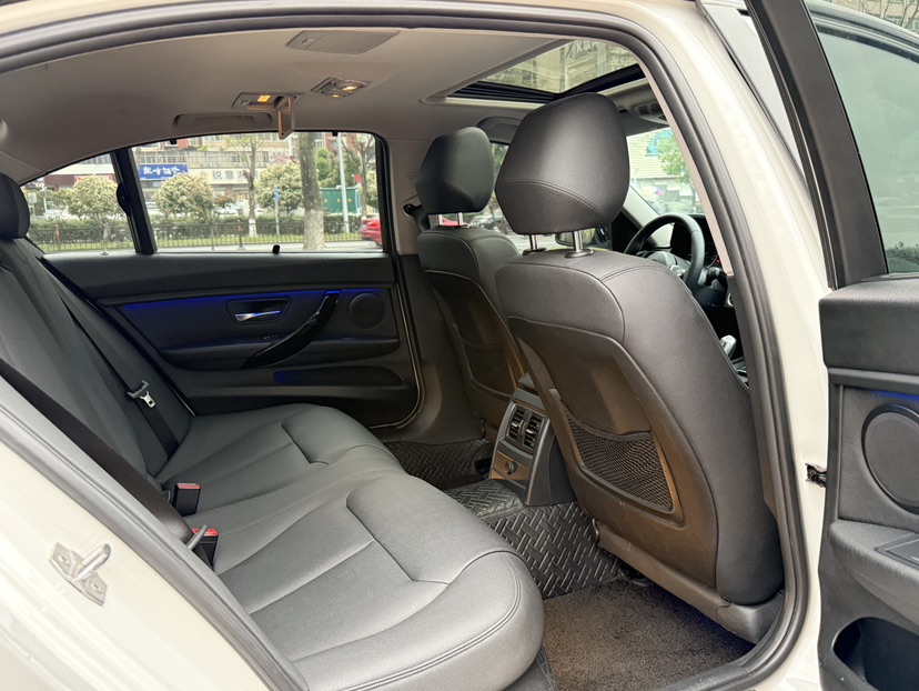 BMW 3 Series 2016 #8 BMW 3 Series 2016 car image #8