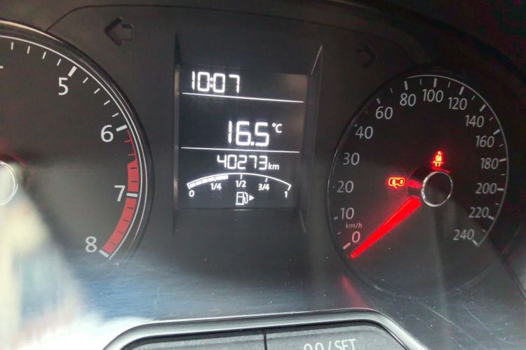 Volkswagen Polo 2016 #8 Volkswagen Polo 2016 car image #8