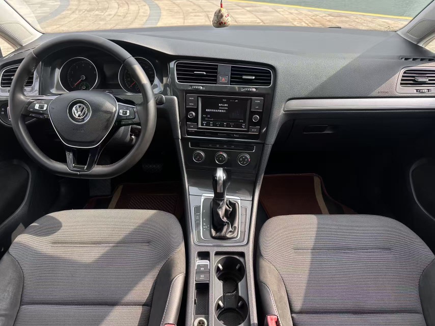 Volkswagen Golf 2018 #4 Volkswagen Golf 2018 car image #4