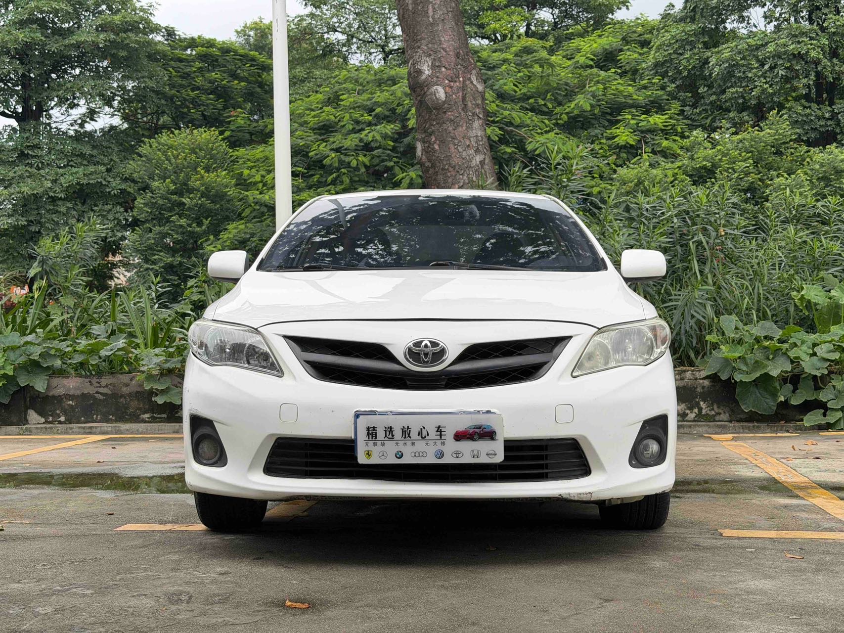 Toyota Corolla 2011 #2 Toyota Corolla 2011 car image #2