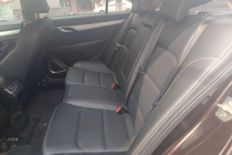 GEELY Emgrand 2019 car image #19