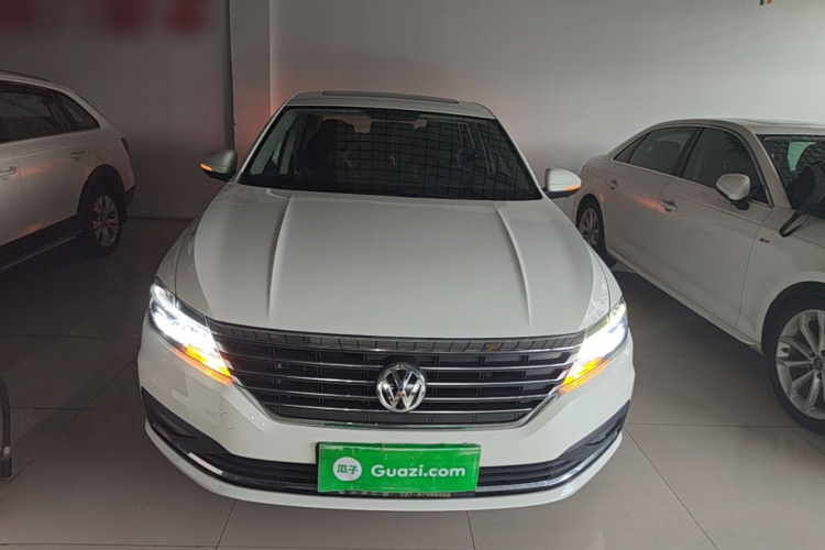 Volkswagen Lavida 2019 car image #3