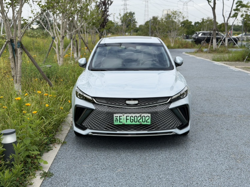GEELY Emgrand L HiP 2022 car image #2