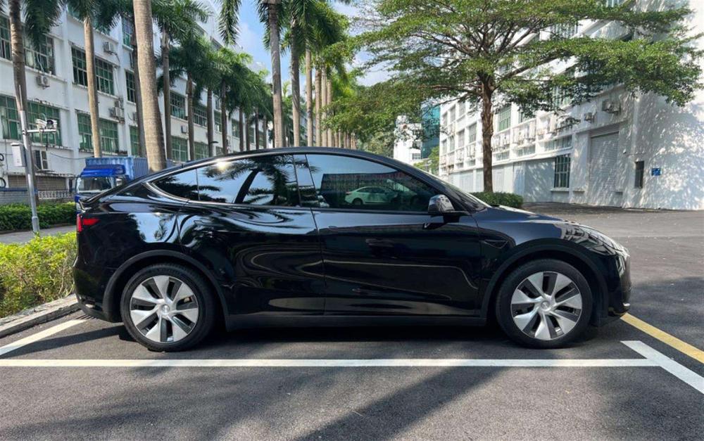 Tesla Model Y 2022 #7 Tesla Model Y 2022 car image #7