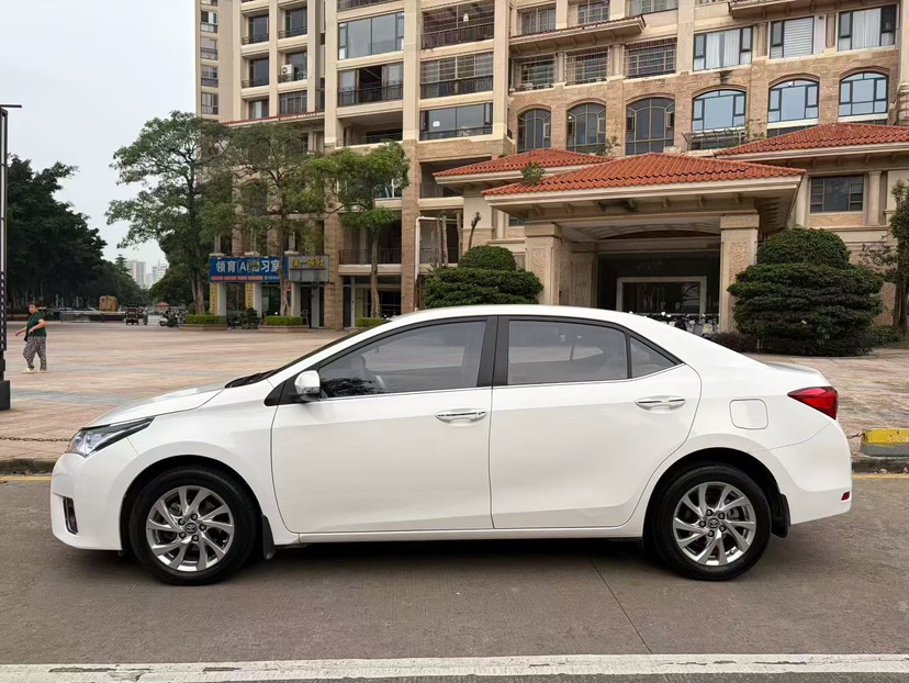 Toyota Corolla 2017 #8 Toyota Corolla 2017 car image #8