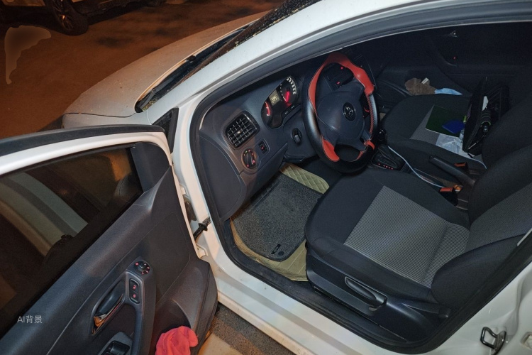Volkswagen Polo 2016 #18 Volkswagen Polo 2016 car image #18