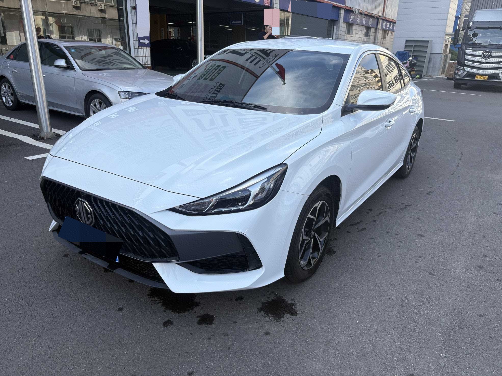 MG 5 2025 car image 