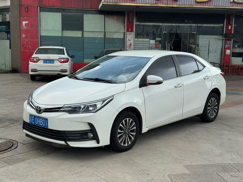 Toyota Corolla 2019 #3 Toyota Corolla 2019 car image #3