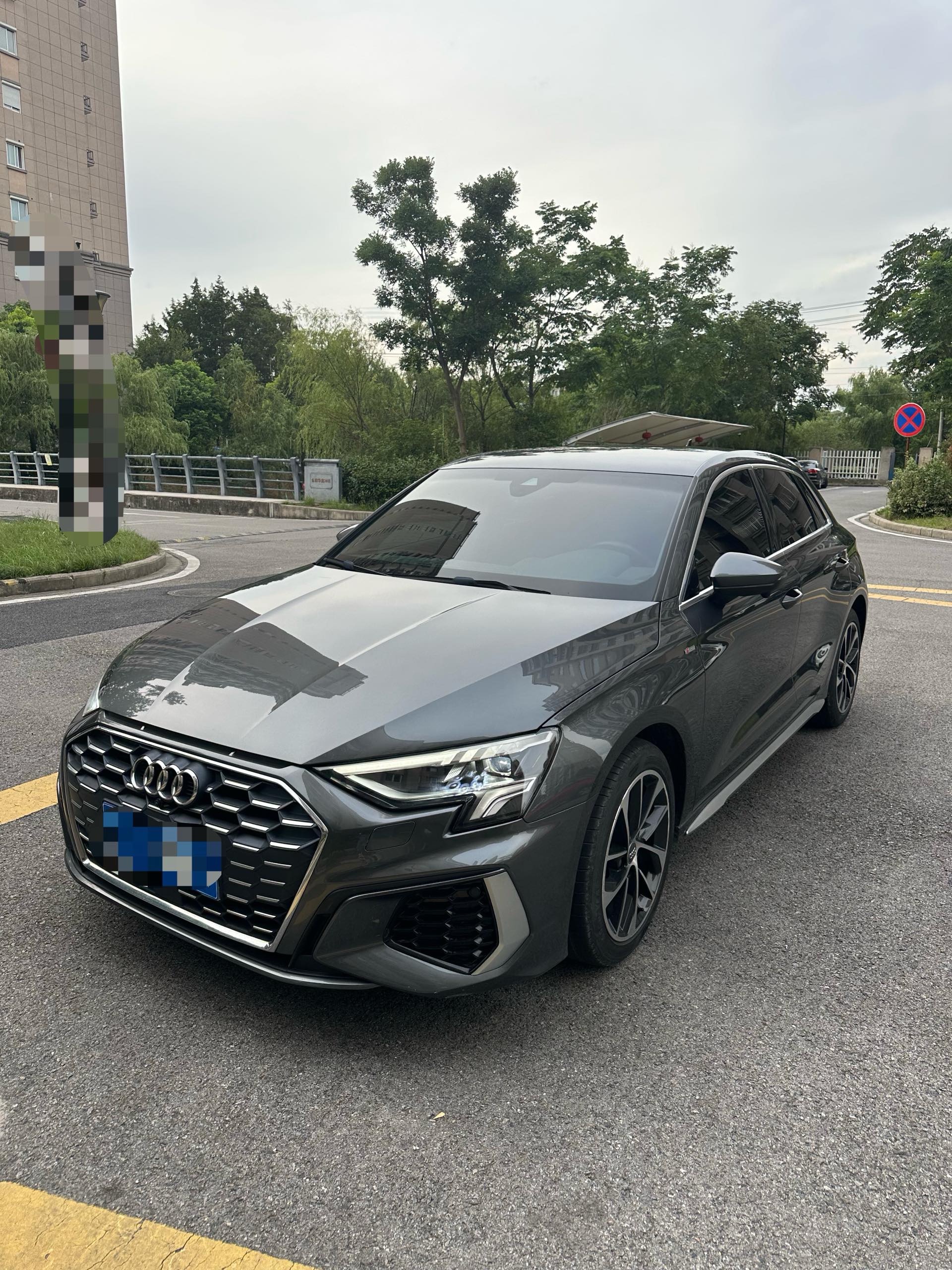 2022 2022 car image