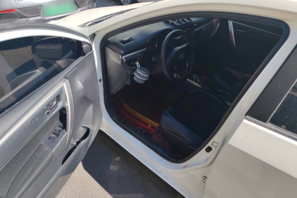 Toyota Corolla 2016 #13 Toyota Corolla 2016 car image #13