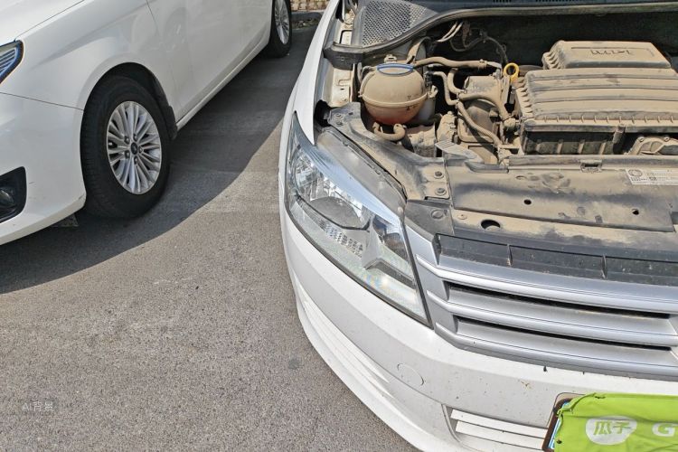 Volkswagen Santana 2015 car image #8