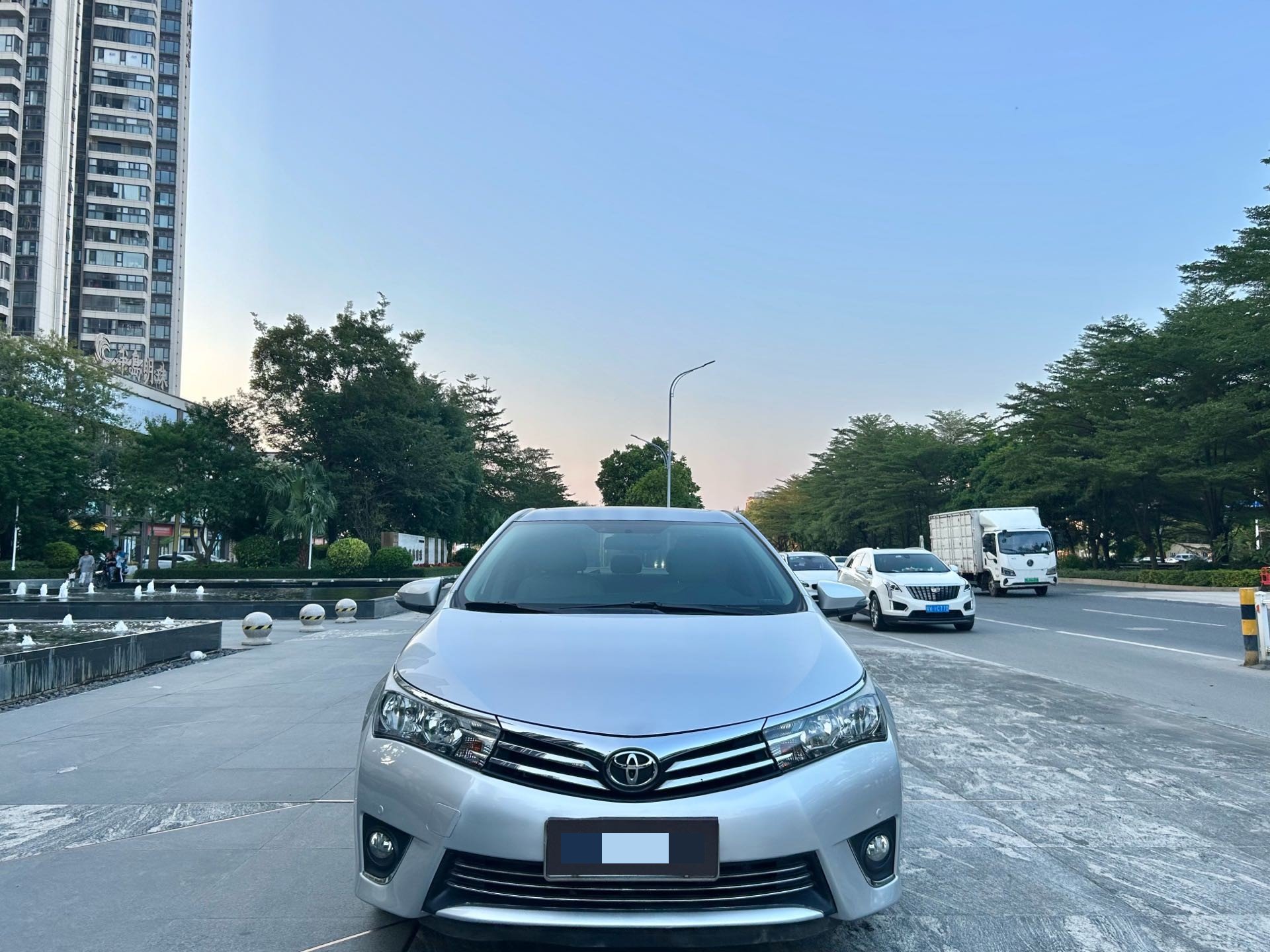Toyota Corolla 2014 image de voiture #2